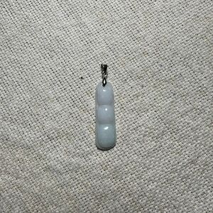Light Green Jade Pendant Jewelry